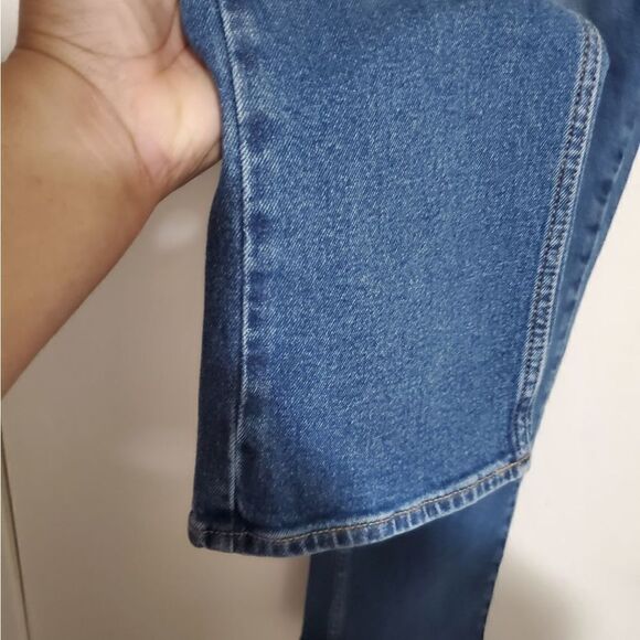 Old Navy Straight Leg Jeans 32X30 - Picture 7 of 8